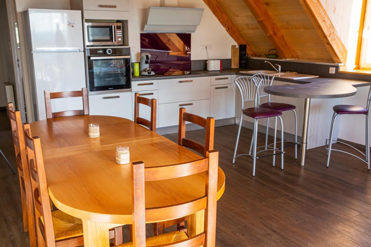 Appartement Charmant A Saint Come D'Olt Vue Montagne 80 M² Balconc 外观 照片